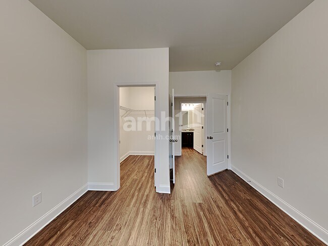 Building Photo - 1300 Ashlyn Ct