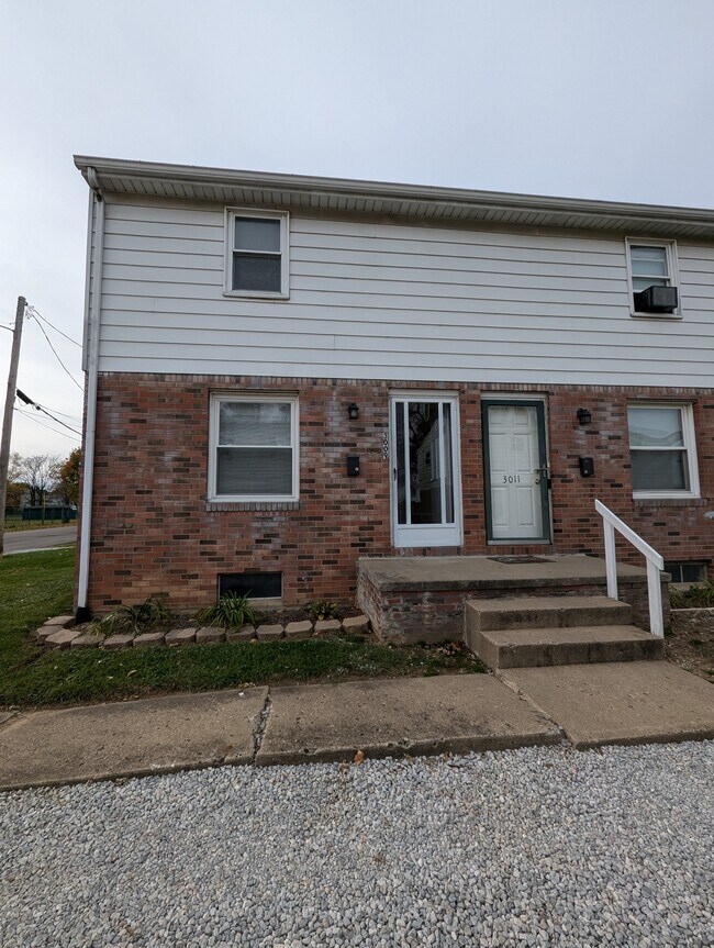 Primary Photo - 3009 Dalton Pl SW