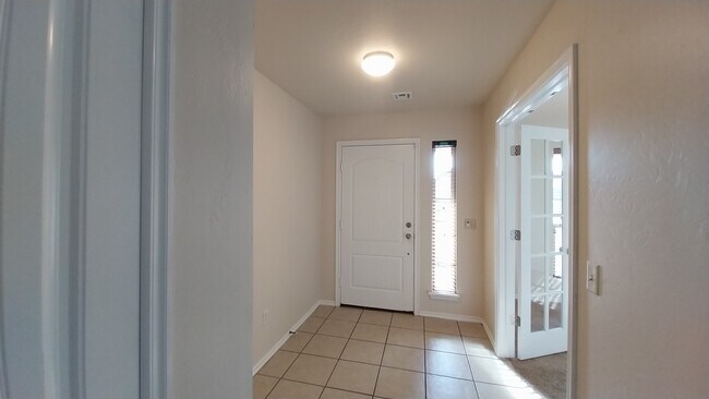 Building Photo - 18116 Viento Dr