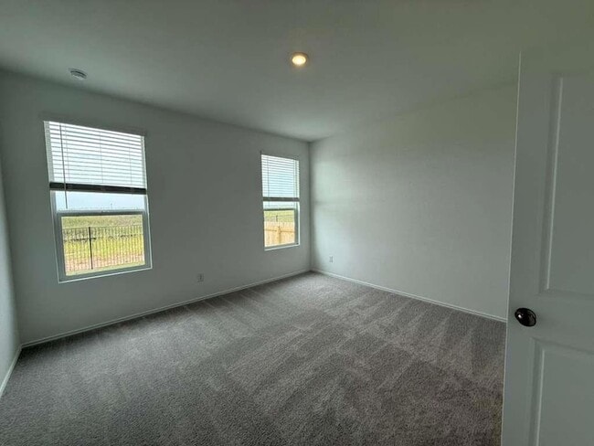 Building Photo - 200 Rodney Boat Rd
