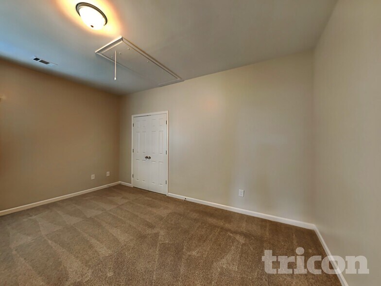 Building Photo - 1184 Warm Spring Ct