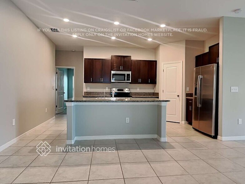 Building Photo - 1456 Flower Dust Dr