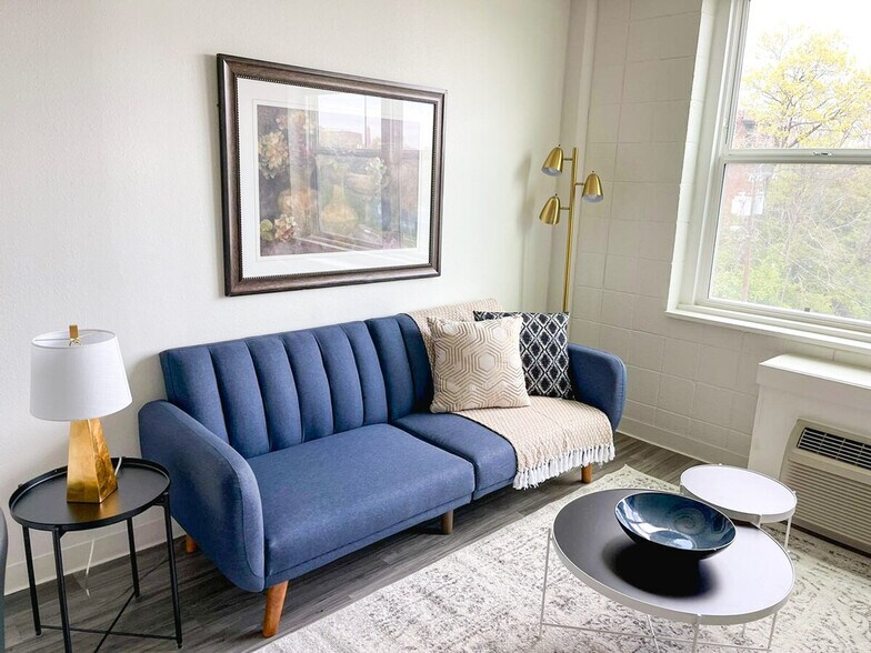 Building Photo - 2515 Burnet Ave