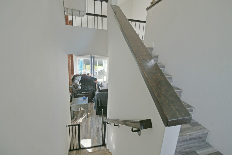 Building Photo - 7225 Via Romera
