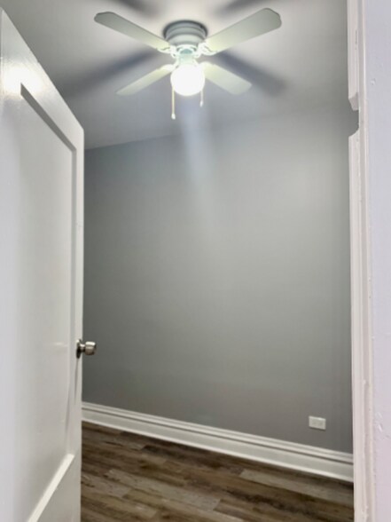 Building Photo - 6629 S Green St