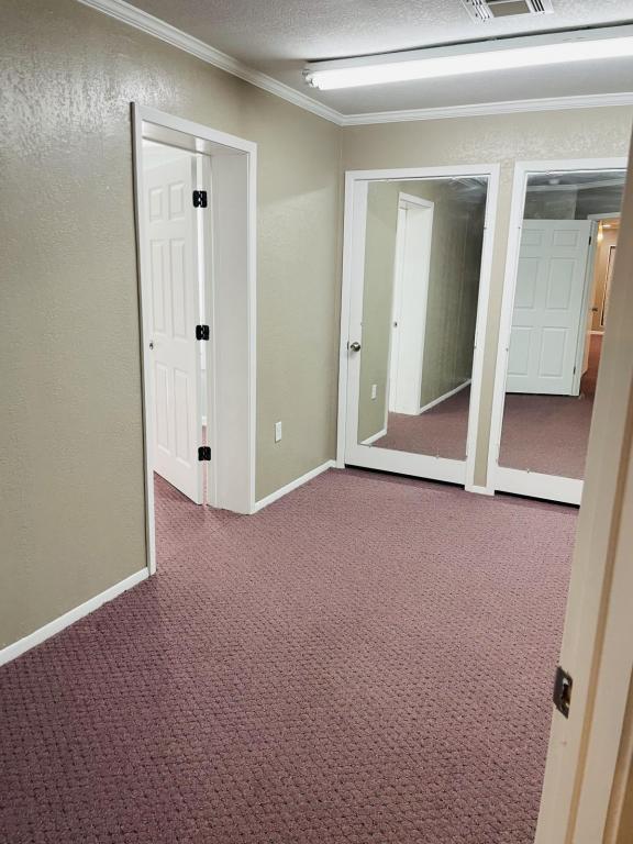 Building Photo - 306 N Davis St