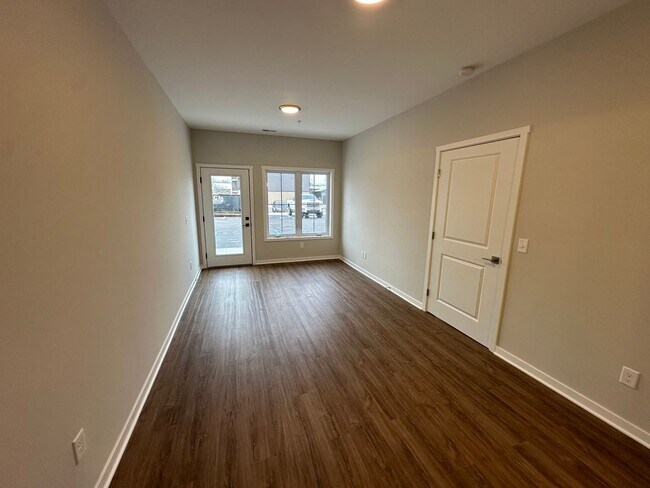 Building Photo - 4326 Pine Forest Blvd NE