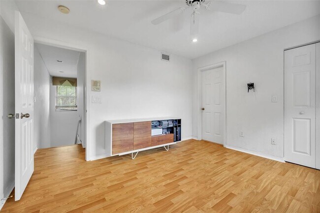 Building Photo - 13174 NW 9th Ct