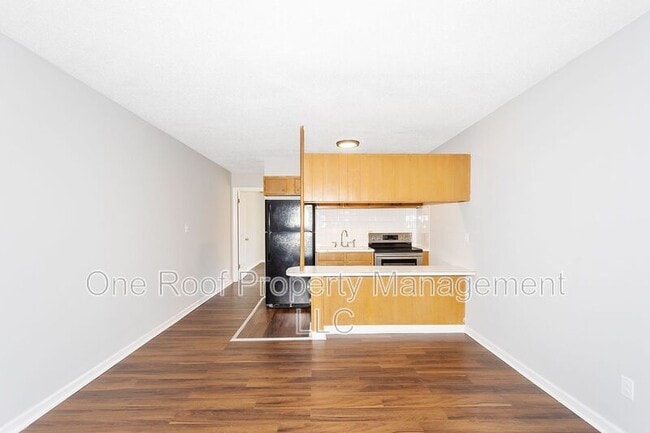 Building Photo - 640 N 31 St