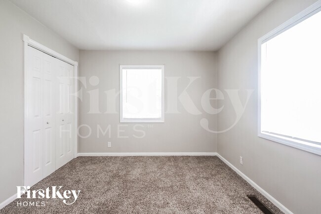 Building Photo - 109 Mercator Dr