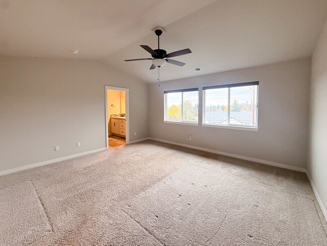 Building Photo - 5590 Mountain Quail Dr S