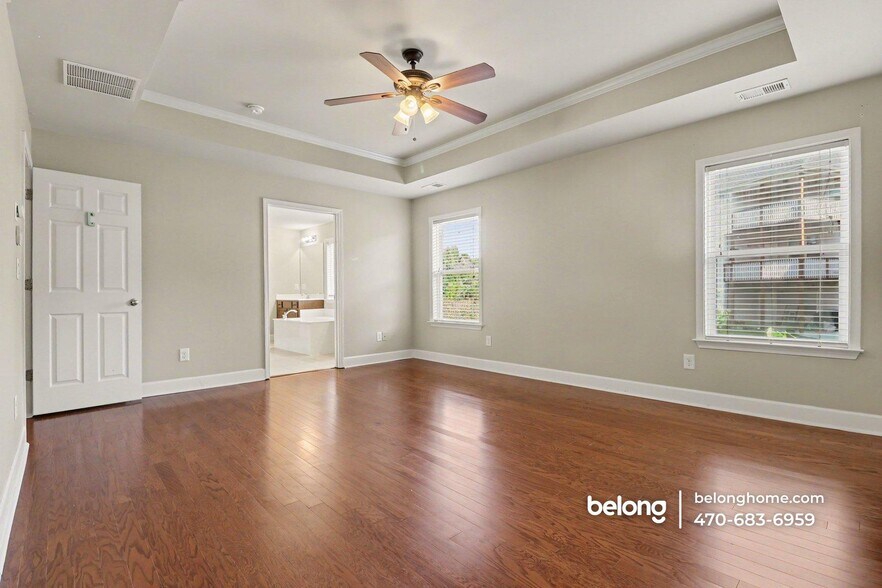 Building Photo - 824 Autry Oak Ct