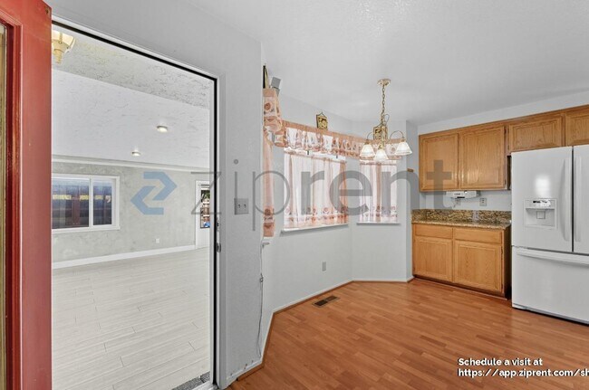 Building Photo - 14 Cider Mill Ct
