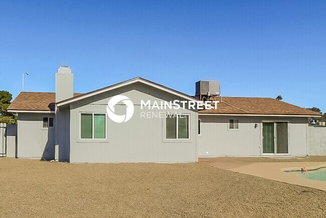 Building Photo - 3 Bedroom Pet-Friendly Home in MESA, AZ with Main Street Renewal