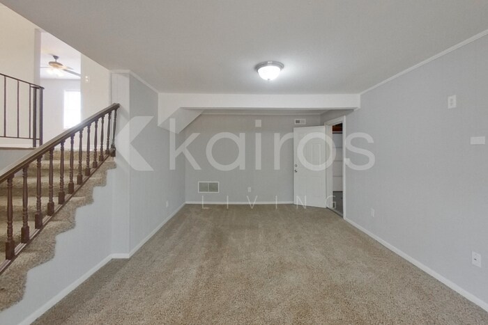 Building Photo - 3011 Walker St