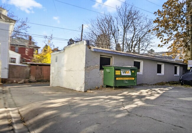 Building Photo - 1364 Lafayette St