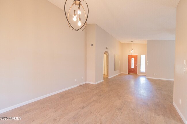 Building Photo - 2034 S Paseo Loma