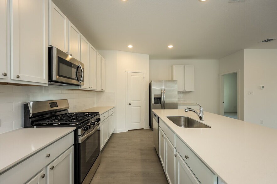 Building Photo - 530 Kayden Ct