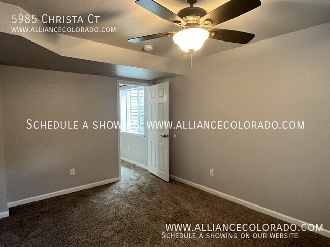 Building Photo - 5985 Christa Ct