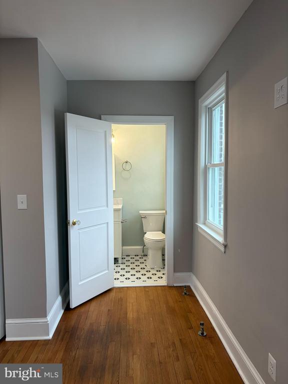 Building Photo - 603 Quackenbos St NW