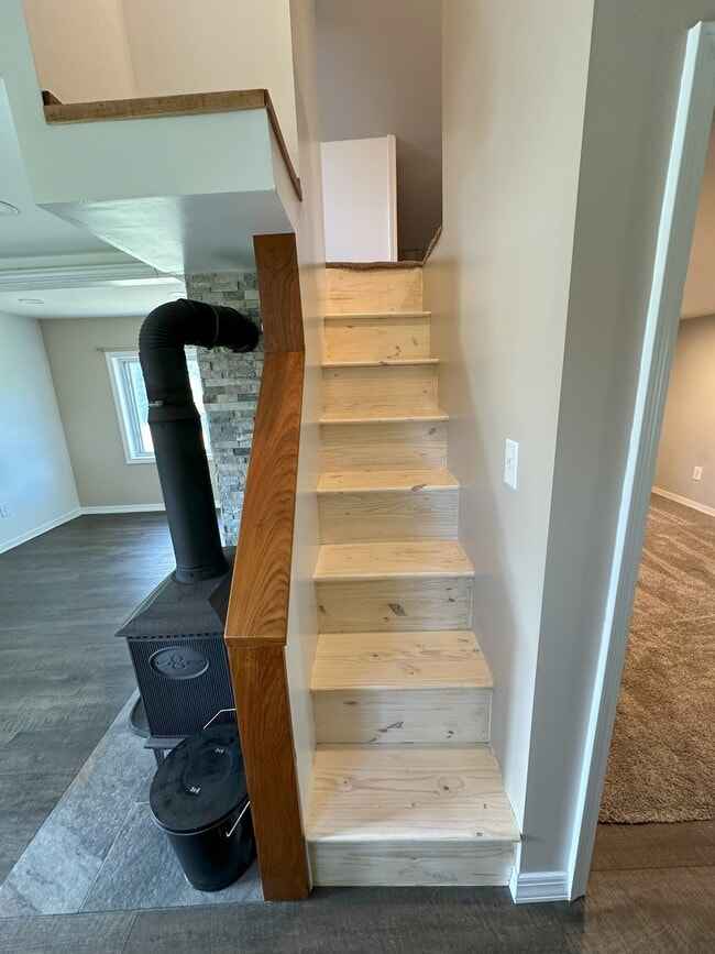 Building Photo - 2273 S County Line Rd