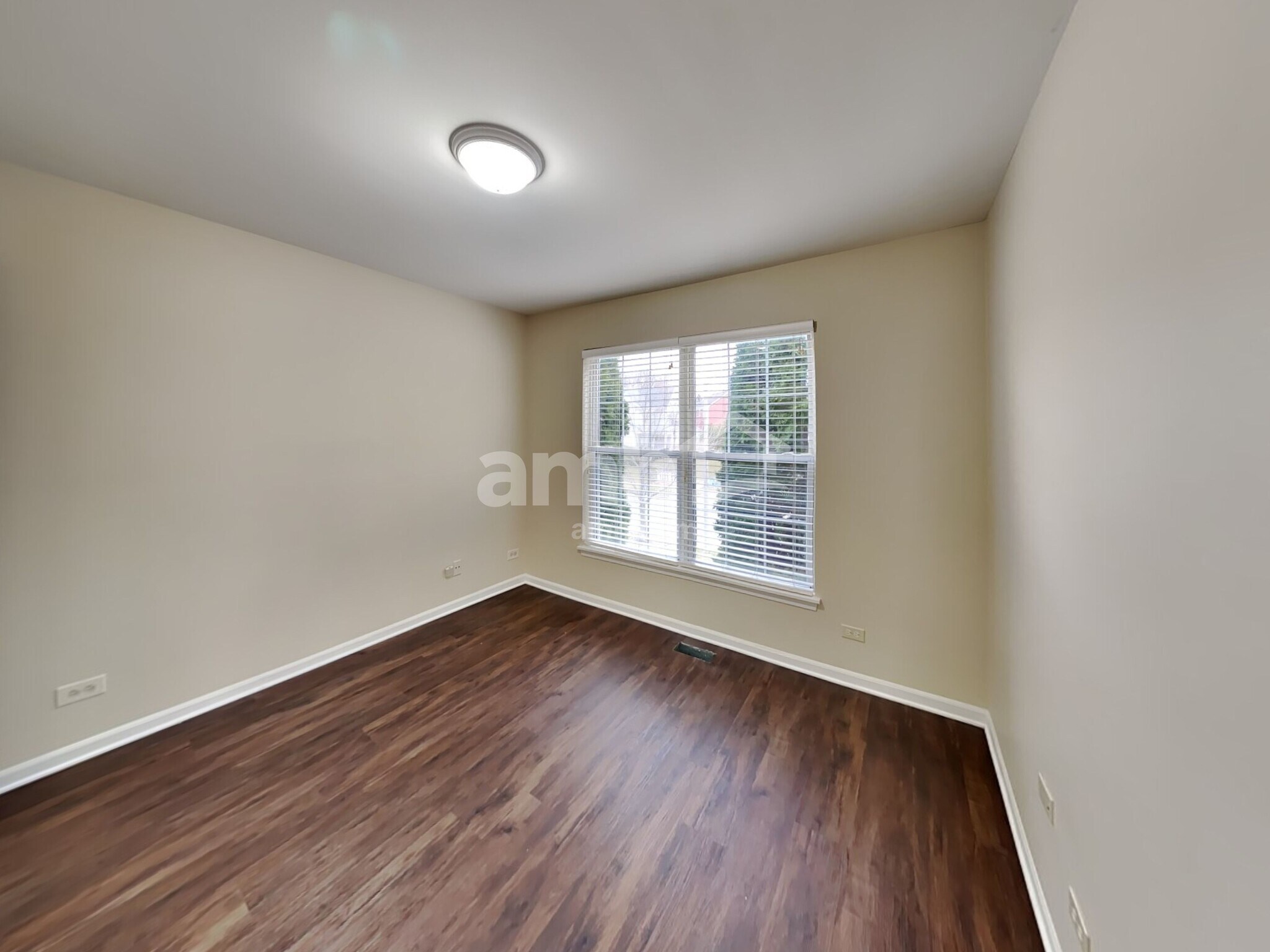 Building Photo - 1409 Keele Dr