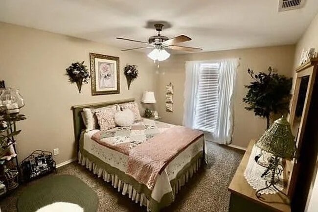 Building Photo - Charming 3BR 2B House in San Angelo