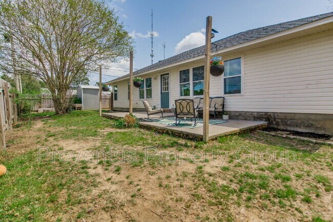 Building Photo - 3661 London Rd