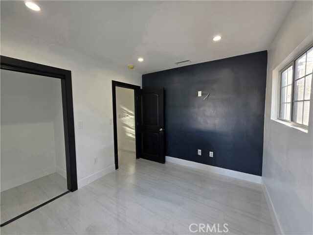 Building Photo - 9525 Stanwin Ave