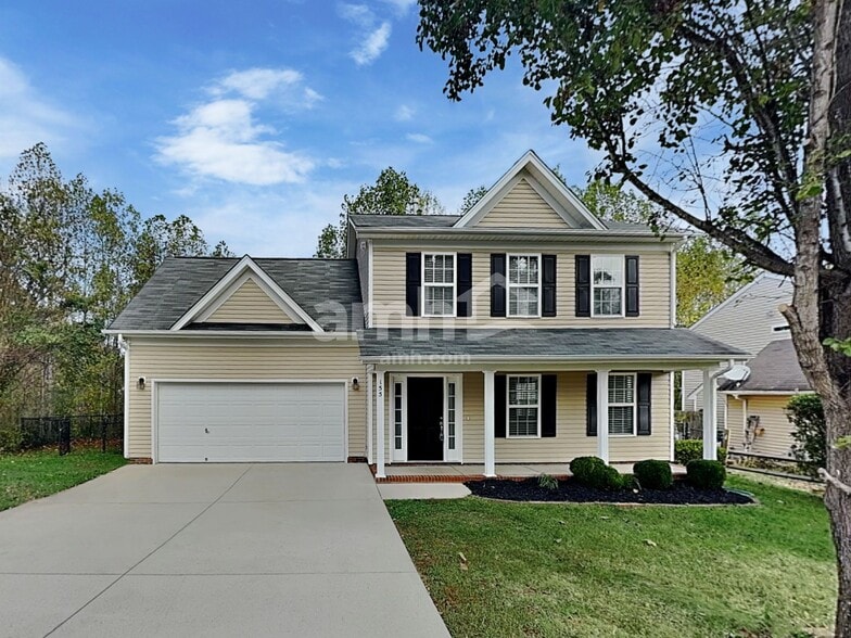 Primary Photo - 155 Mott Rd