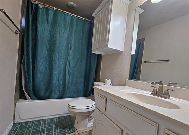 Building Photo - 9808 Milkweed Ln