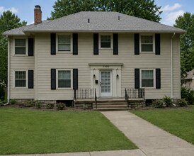Building Photo - 5400 Rockhill Rd