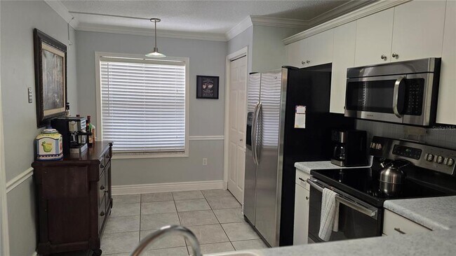 Building Photo - 2725 Terra Ceia Bay Blvd