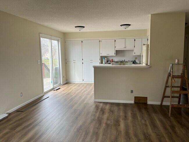 Primary Photo - 4161 119th Ave NW