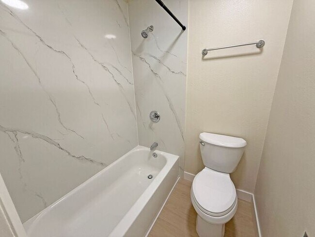 Building Photo - Beautiful Single-Story Evergreen Home--Walk to Silver Creek High!