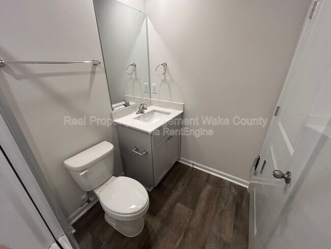 Building Photo - 8515 Beckett Chase Wy