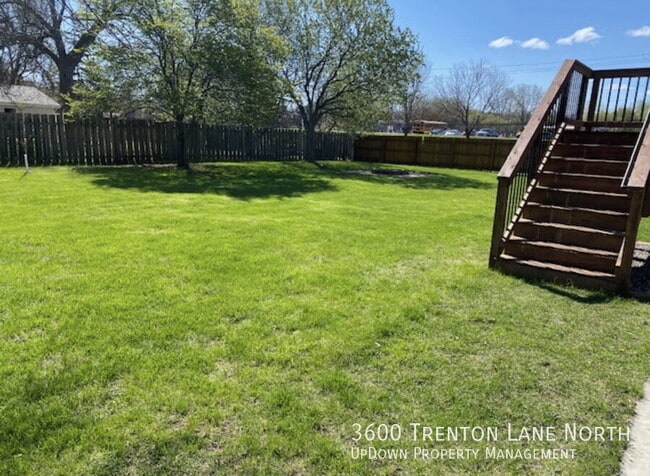 Building Photo - 3600 Trenton Ln N
