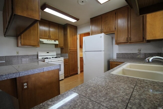 Building Photo - 132 Bryce Way