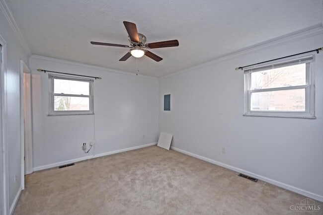 Building Photo - 8638 Northport Dr