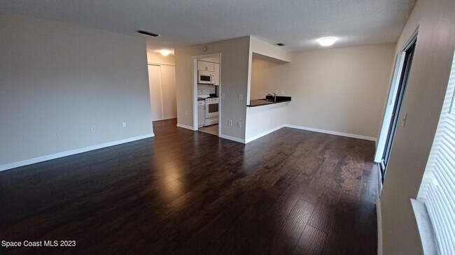 Building Photo - 205 San Paulo Cir