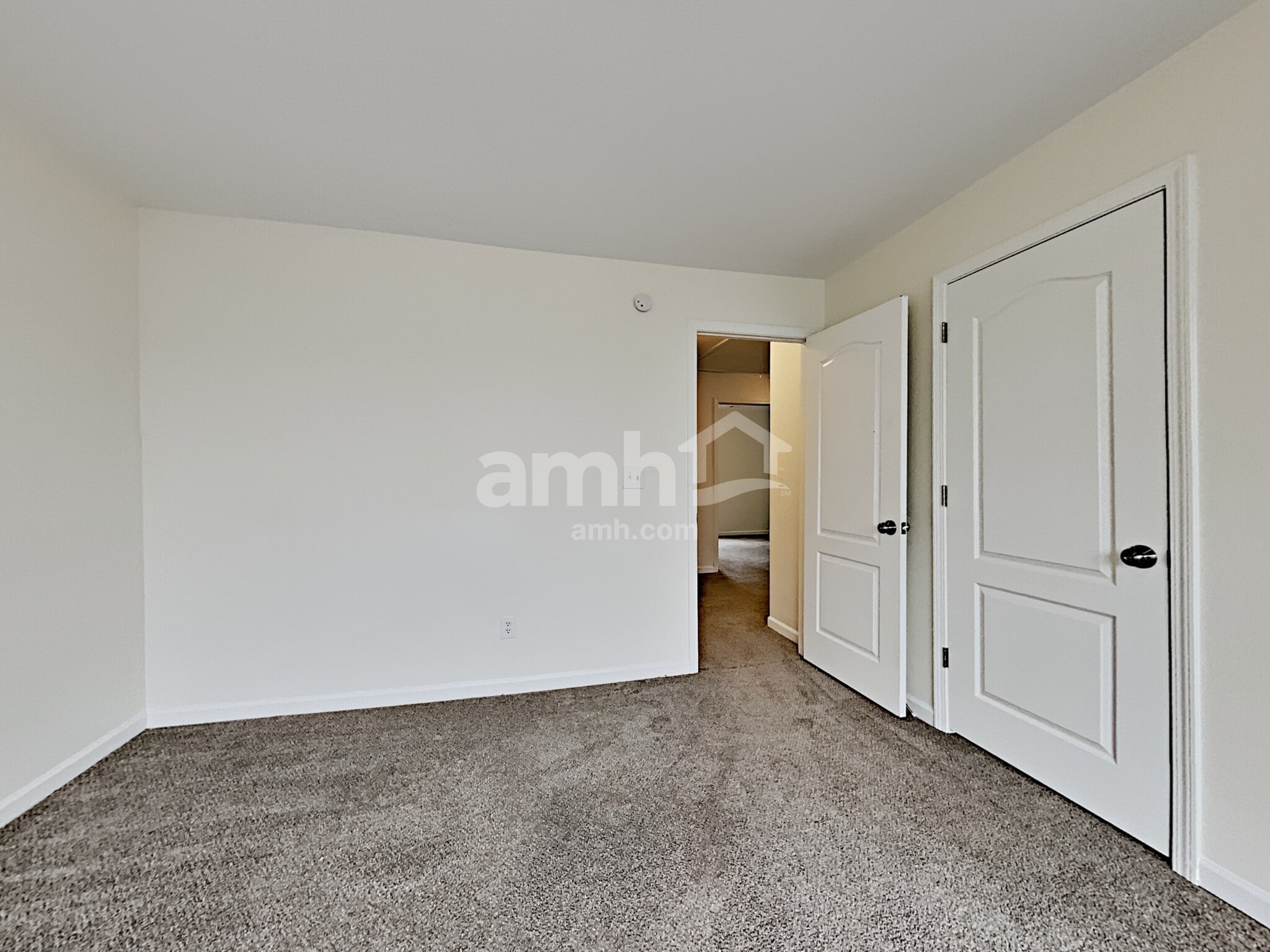 Building Photo - 2631 Bald Cypress Dr