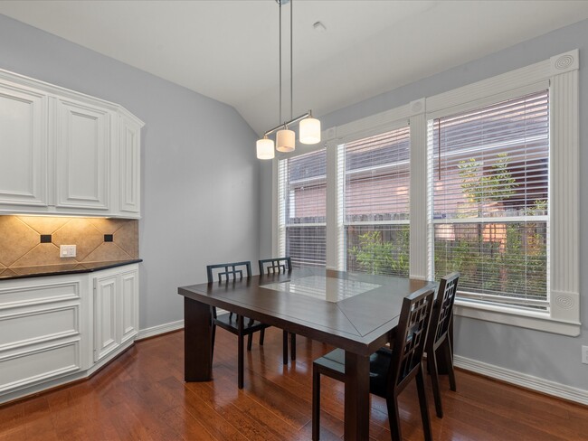 Building Photo - 1274 Seamist Dr