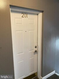 Building Photo - 701 Brandywine St SE