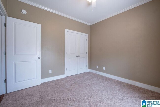 Building Photo - 216 Chesser Way
