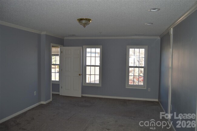 Building Photo - 110 Steam Engine Dr