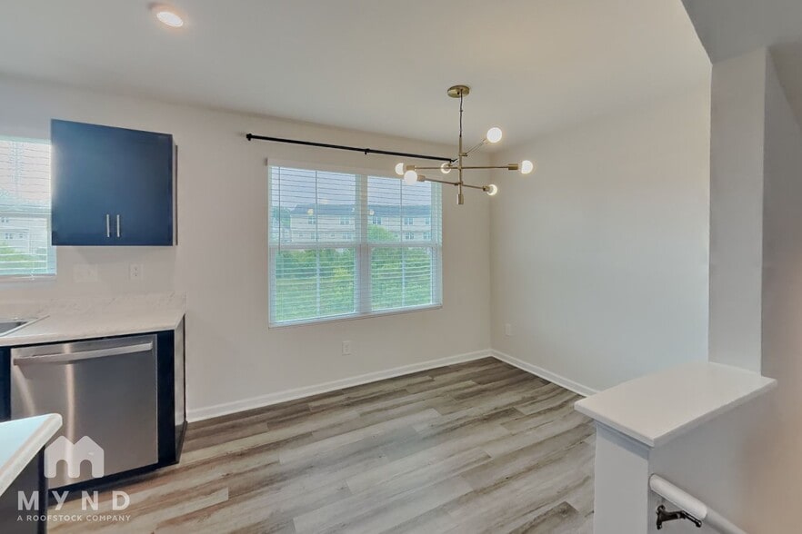 Building Photo - 2409 Fathom Wy