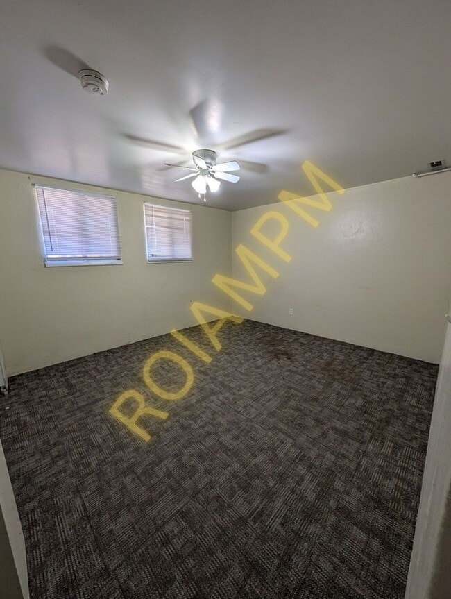 Building Photo - 2525 Falls Ave E