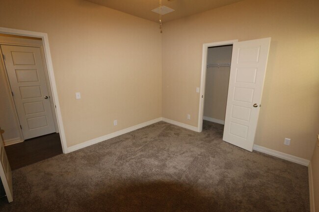 Building Photo - 13018 Bunkhouse