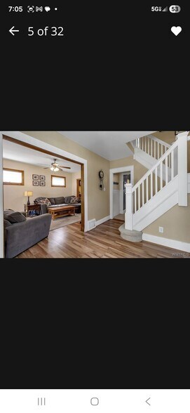 Building Photo - 186 Westfield Rd