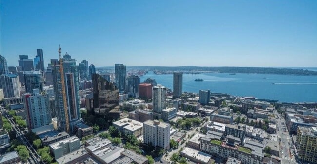 Building Photo - Insignia Condominium ~ Belltown/South Lake...